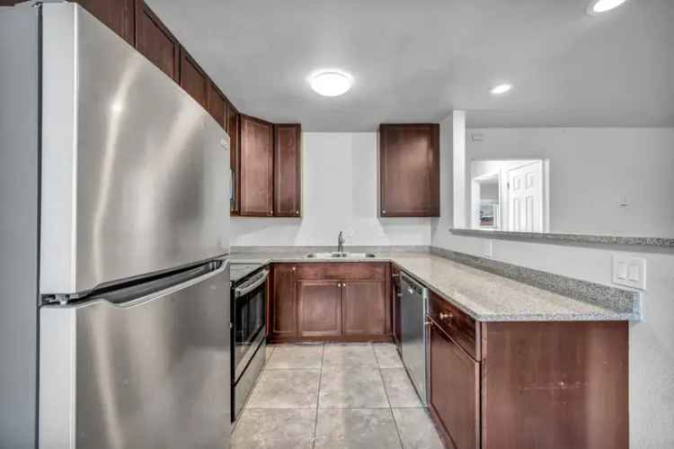 Rent 2 and 3 Bedroom Apartments with Upgraded Kitchen Features