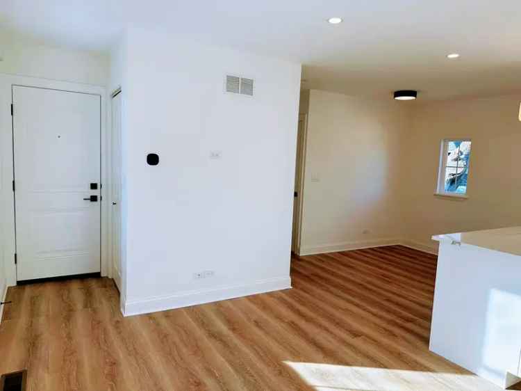 Rent Luxury Apartment in Evanston with Modern Features