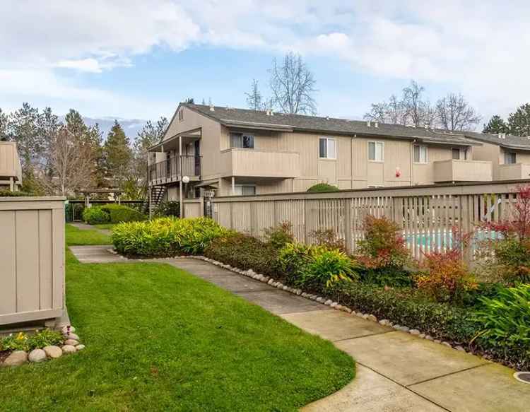 Rent Park Club Apartments in Rohnert Park CA with Smart Home Features