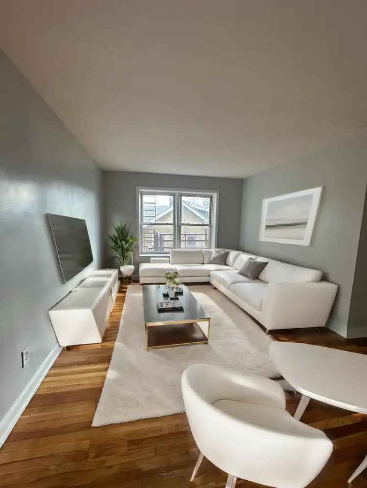 Rent Riverside Terrace Apartments in West New York with Hudson River Views