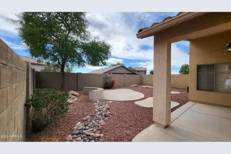 Buy 2 Bedroom Home in Anthem with Modern Features and Community Amenities