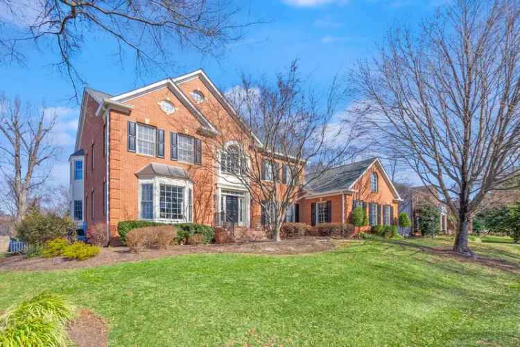 House For Sale in 11592, Cedar Chase Road, Reston, Virginia