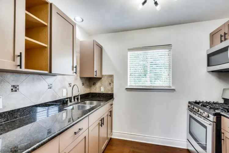 Rent Apartment Unit in Austin with Modern Features and Great Amenities