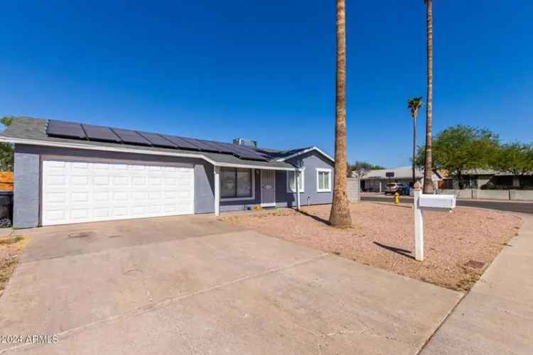 Buy House in Phoenix with 3 Bedrooms, 2 Bathrooms, and Energy Efficiency