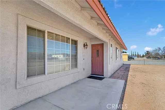 House For Sale in 15470, Washoan Road, Apple Valley, California