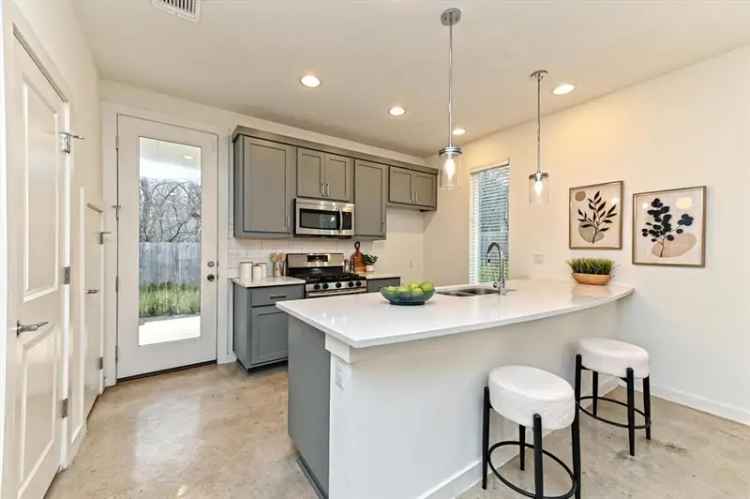 Buy House in East Austin with 3 Bedrooms and Private Greenbelt Views