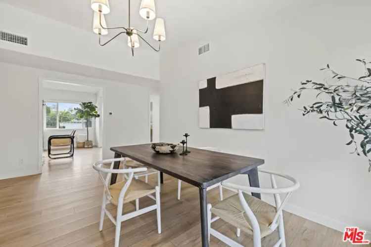 House For Sale in 6849, Nita Avenue, Los Angeles, California