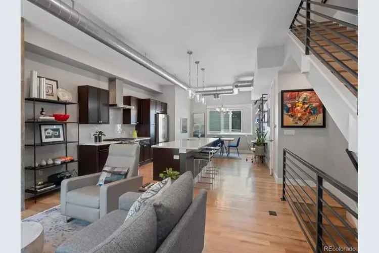 Buy Townhome in Jefferson Park with Rooftop Deck and Modern Finishes