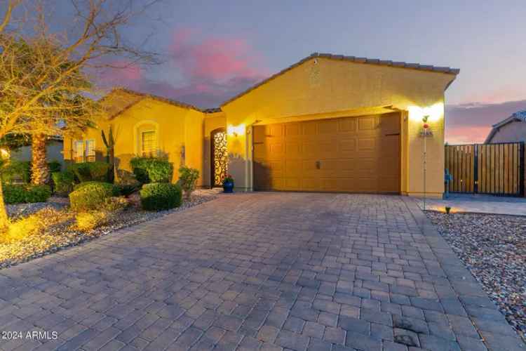 House For Sale in 2365, East Everglade Lane, Gilbert, Arizona