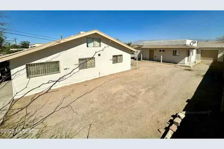 Multi Family Buy in Tucson with 4 Plex and Detached Casita