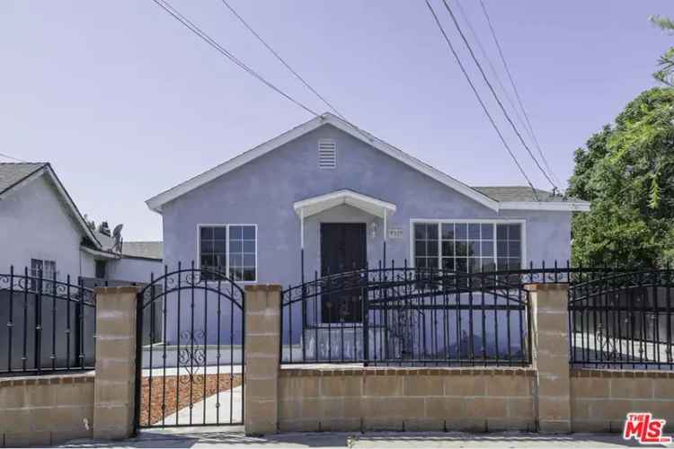 House For Sale in 9515, Bandera Street, Los Angeles, California