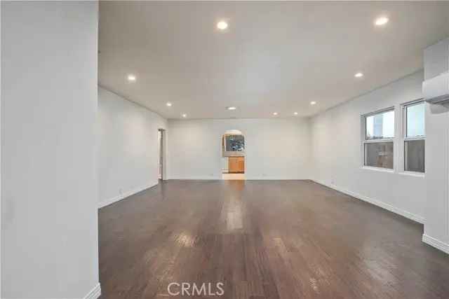 House For Sale in 12413, Westminster Avenue, Los Angeles, California