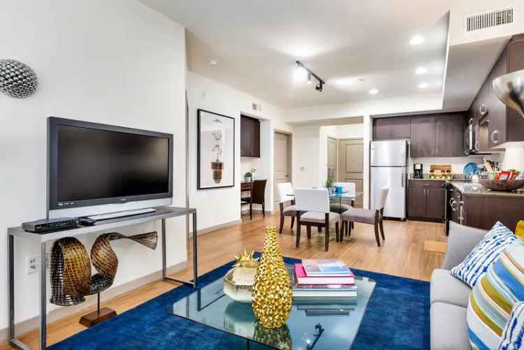 Rent Stunning Apartments in Midtown Sacramento with Luxurious Amenities