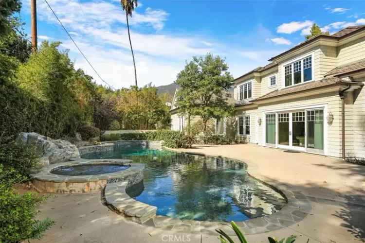 Buy House in Arcadia with Pool, Spa, and Home Theatre