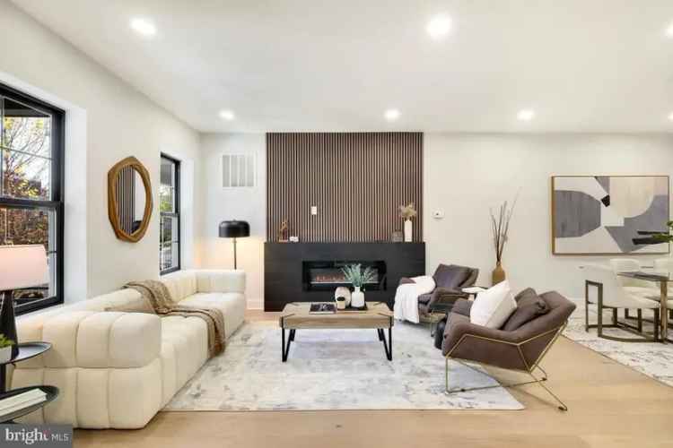 House For Sale in 21, 16th Street Southeast, Washington, District of Columbia