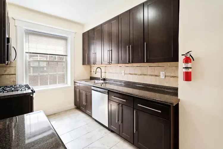 Rent Spacious Apartments in Bloomfield with Modern Amenities