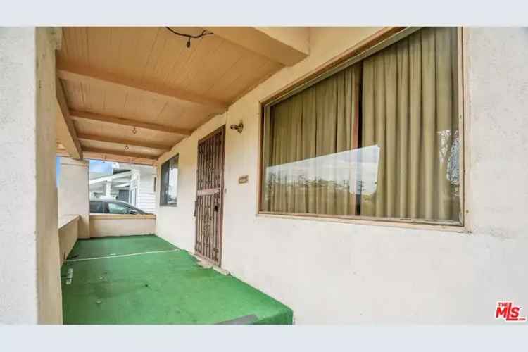 Buy California Bungalow in Leimert Park with 3 Bedrooms and Bonus Room