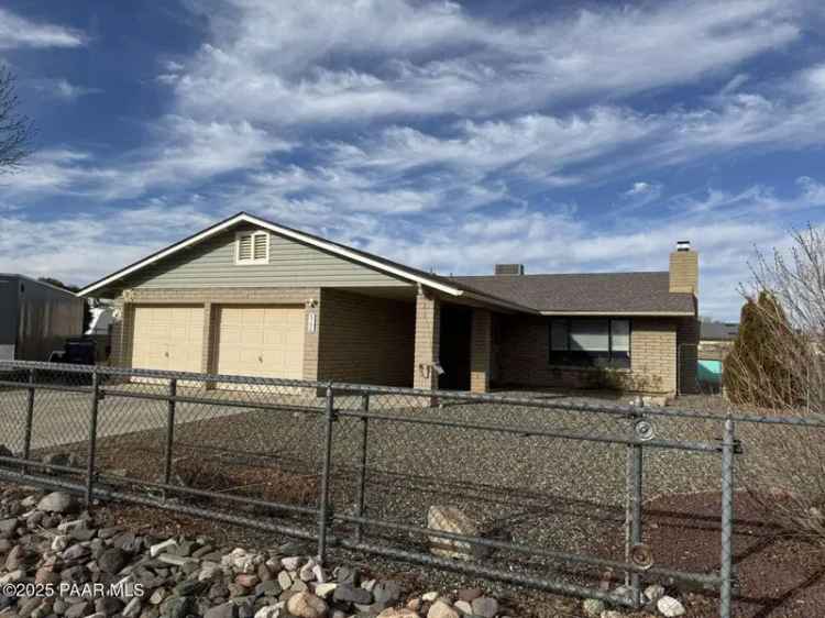 House For Sale in 4786, North Scout Way, Prescott Valley, Arizona