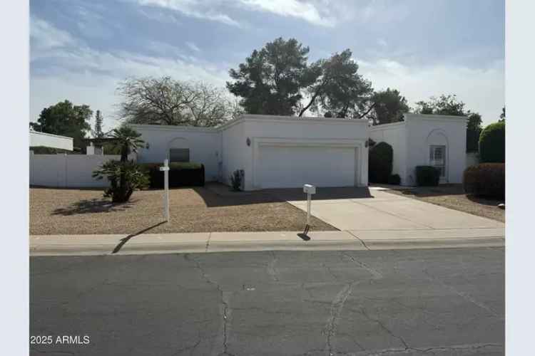 House For Sale in 527, East Tam O Shanter Drive, Phoenix, Arizona