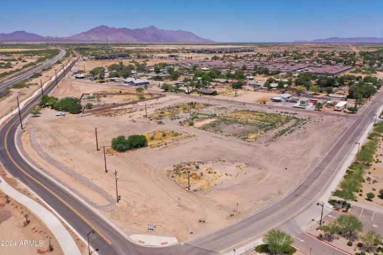 Commercial Land for Sale in Maricopa with Development Potential