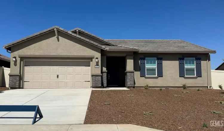 House For Sale in Bakersfield, California