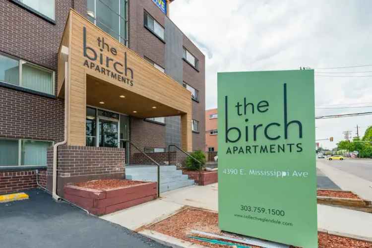 Rent Apartments in Glendale with Stylish Upgrades and Great Amenities