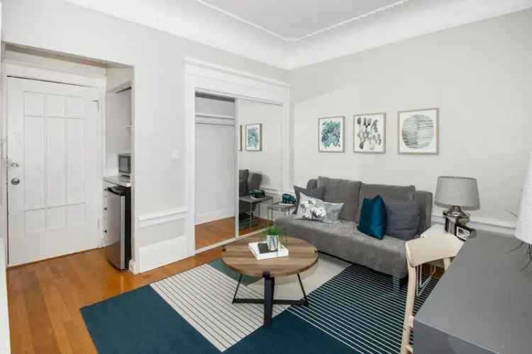 Rent Elegant Apartments in Lower Nob Hill San Francisco with Unique Design