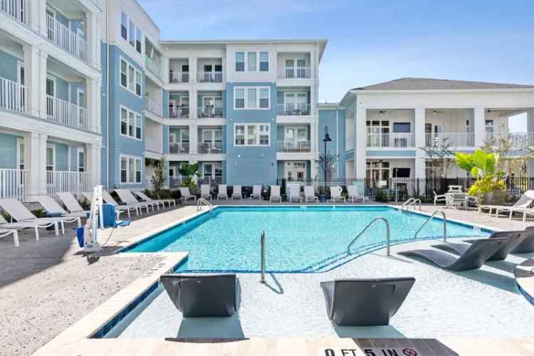 Rent Premier Wilmington Apartments with Modern Luxuries and Amenities