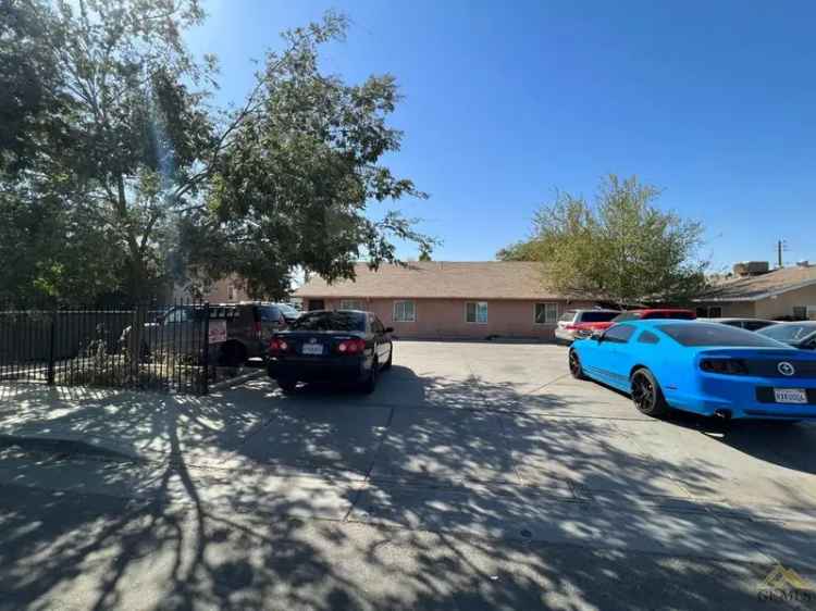 House For Sale in 1819, Pacific Street, Bakersfield, California