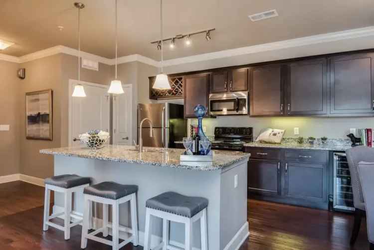 Rent Apartments at Residences at Prairiefire in Overland Park