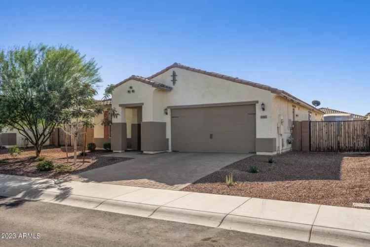 House For Sale in 18167, West Illini Street, Goodyear, Arizona