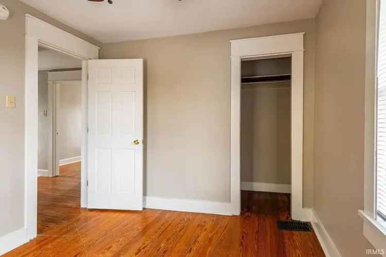 Rent Updated Apartment Unit with Old World Charm Near IU