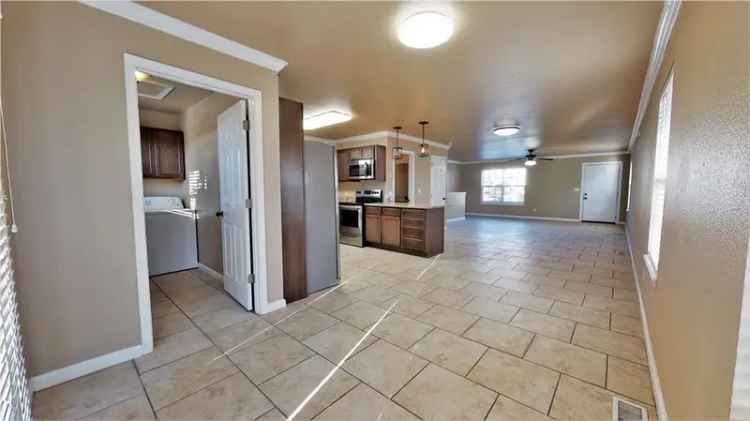 House For Sale in 2471, North Brophy Circle, Fayetteville, Arkansas