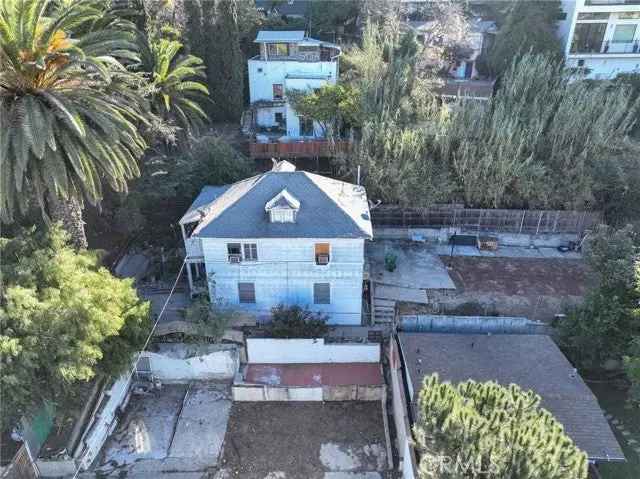 House For Sale in 1574, Donaldson Street, Los Angeles, California