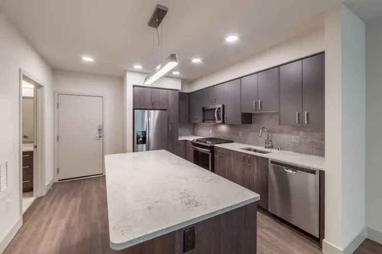 Rent Spacious Studios and Apartments with Modern Finishes in Kirkland