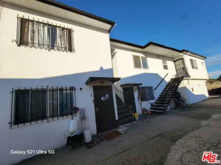 House For Sale in 3834, Maple Avenue, Los Angeles, California