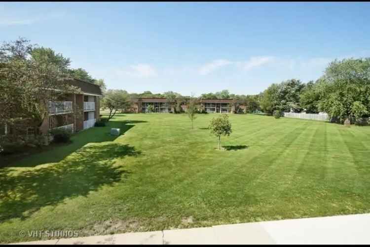 Rent Spacious Remodeled Apartment Unit with Balcony and Courtyard View