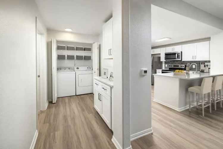 Rent 1 and 2 Bedroom Apartments in Orange County with Resort Style Amenities