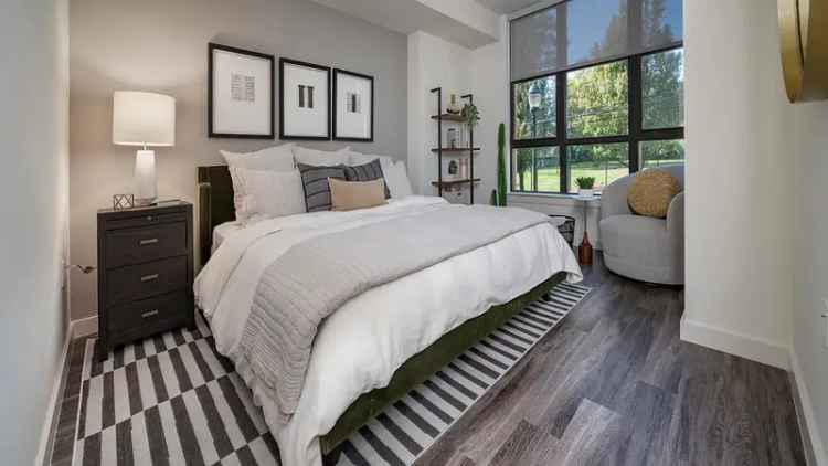 Rent Apartments in Downtown Bethesda with Resort Style Amenities