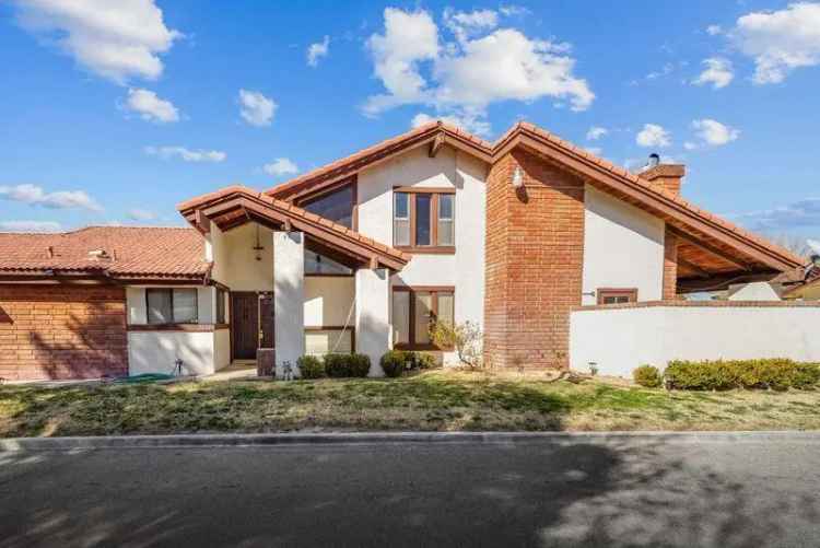 House For Sale in California City, California