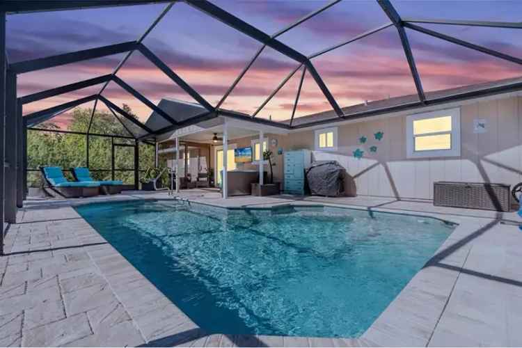 Buy House with Private Pool in Ideal Location