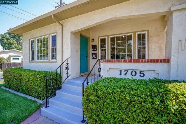 House For Sale in 1705, Alhambra Avenue, Martinez, California