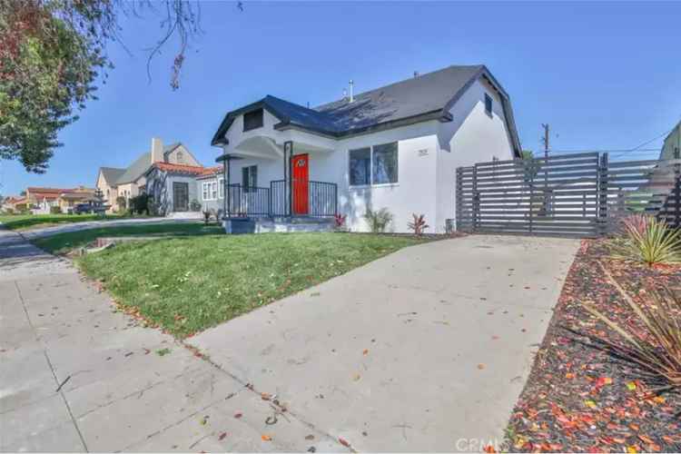 House For Sale in 1513, West 83rd Street, Los Angeles, California