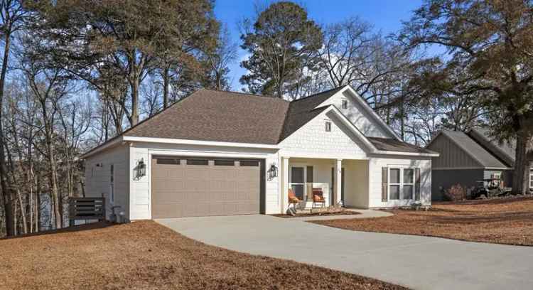 House For Sale in 35, Memory Lane, Eufaula, Alabama