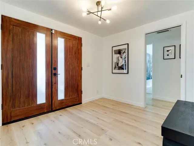 House For Sale in 5532, West 62nd Street, California