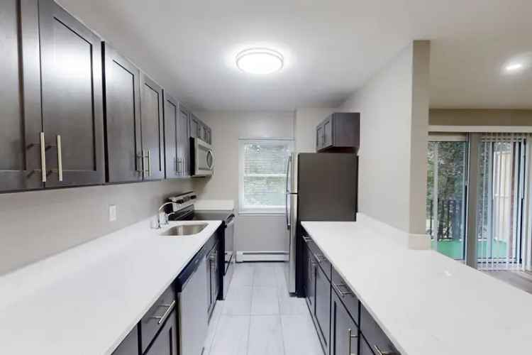 Rent Apartments in Montclair with Urban Amenities and Scenic Views