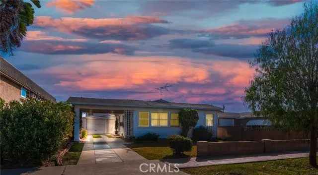 House For Sale in 4072, Howard Avenue, Los Alamitos, California