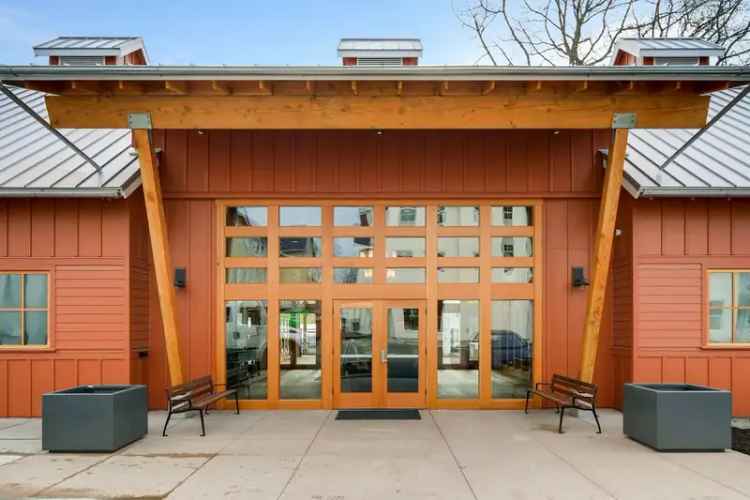 Rent Apartments at Haven in Orenco Station with Stylish Amenities