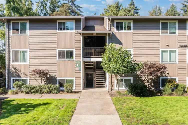 Rent Apartment in Federal Way with Pet Friendly Features