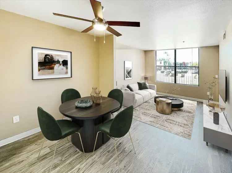 Rent Apartments at Bella Vista Featuring Modern Amenities and Green Spaces